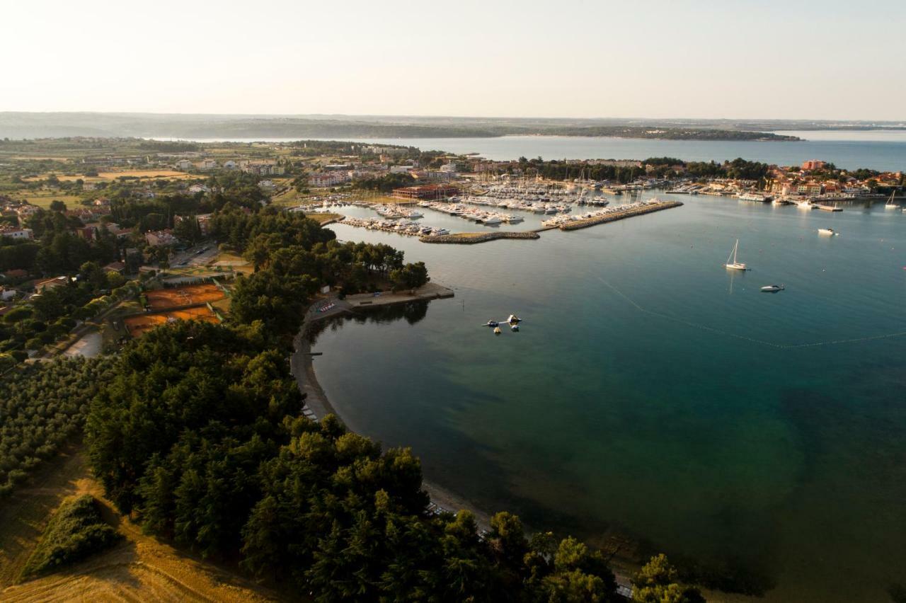 Casa Flora 3-Minutes' Walk From The Beach Novigrad Istria Exterior foto